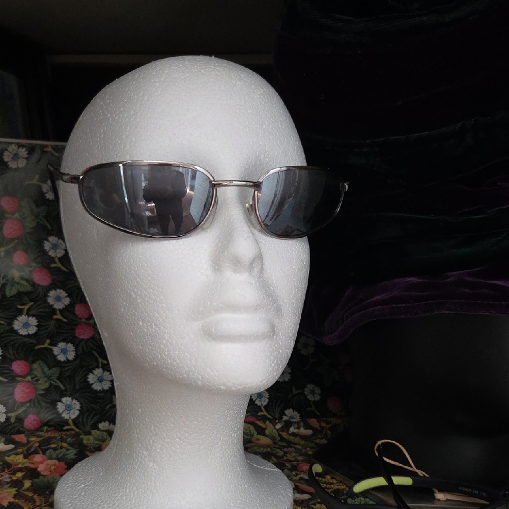 Stylish Trendy Silver Men's Sunglasses H158 Blue Silver Tones Summer Beach Chic